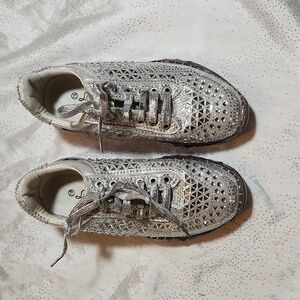 La sheela shoes silver color for women size 7.5